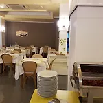 Hotel Desire'