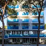 Hotel Desire'
