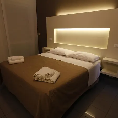 Hotel Desire'