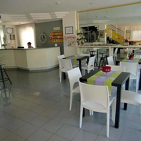 Hotel Desire' 3*