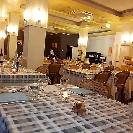 Desire' 3* Riccione